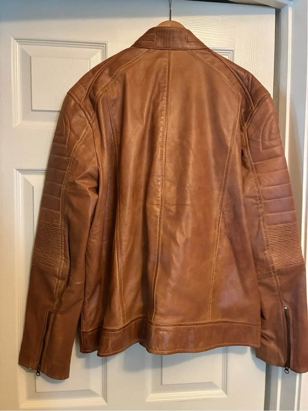 Men's Tan Leather Bomber Jacket with Zip Pockets